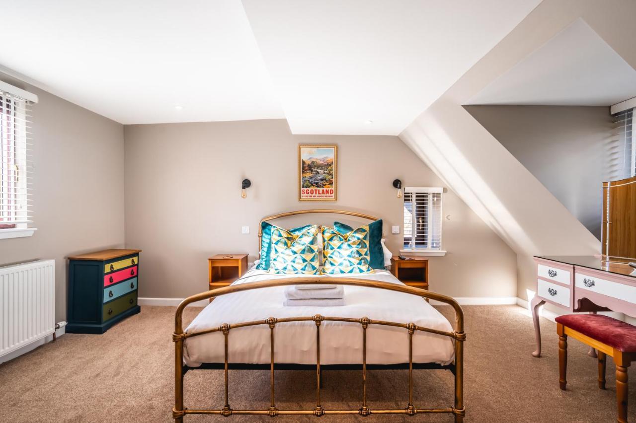 Luxury Cottage With Mountain View'S Cononbridge Eksteriør billede