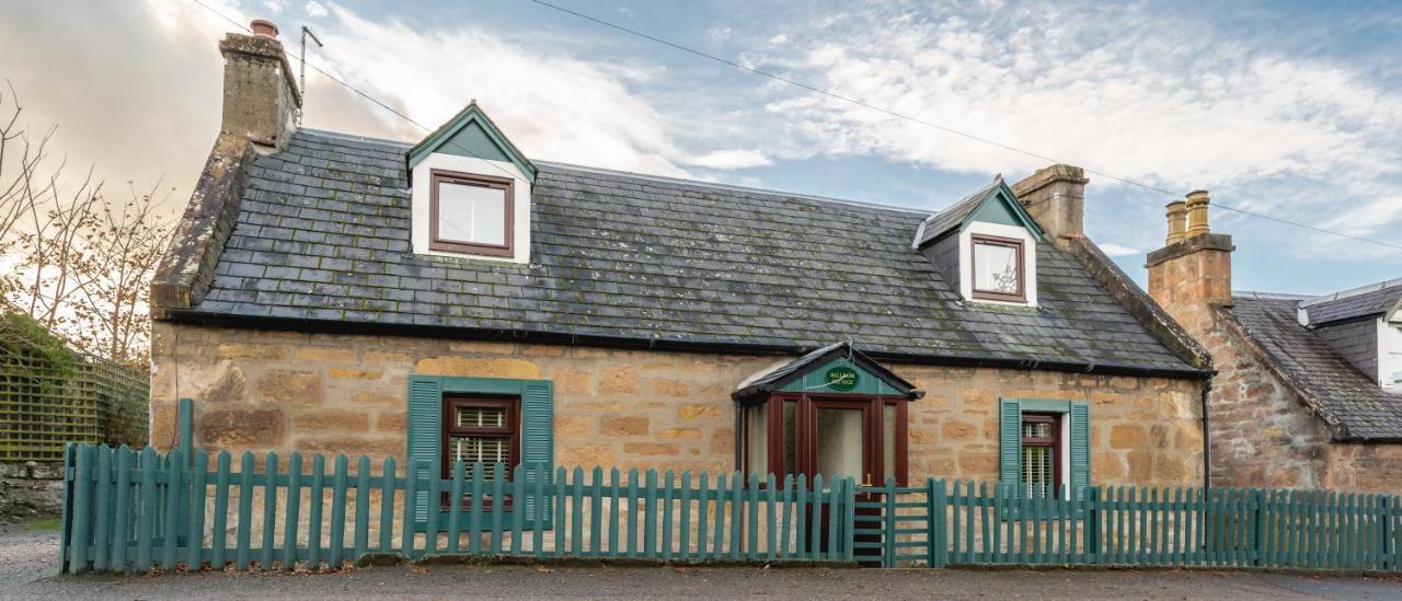 Luxury Cottage With Mountain View'S Cononbridge Eksteriør billede